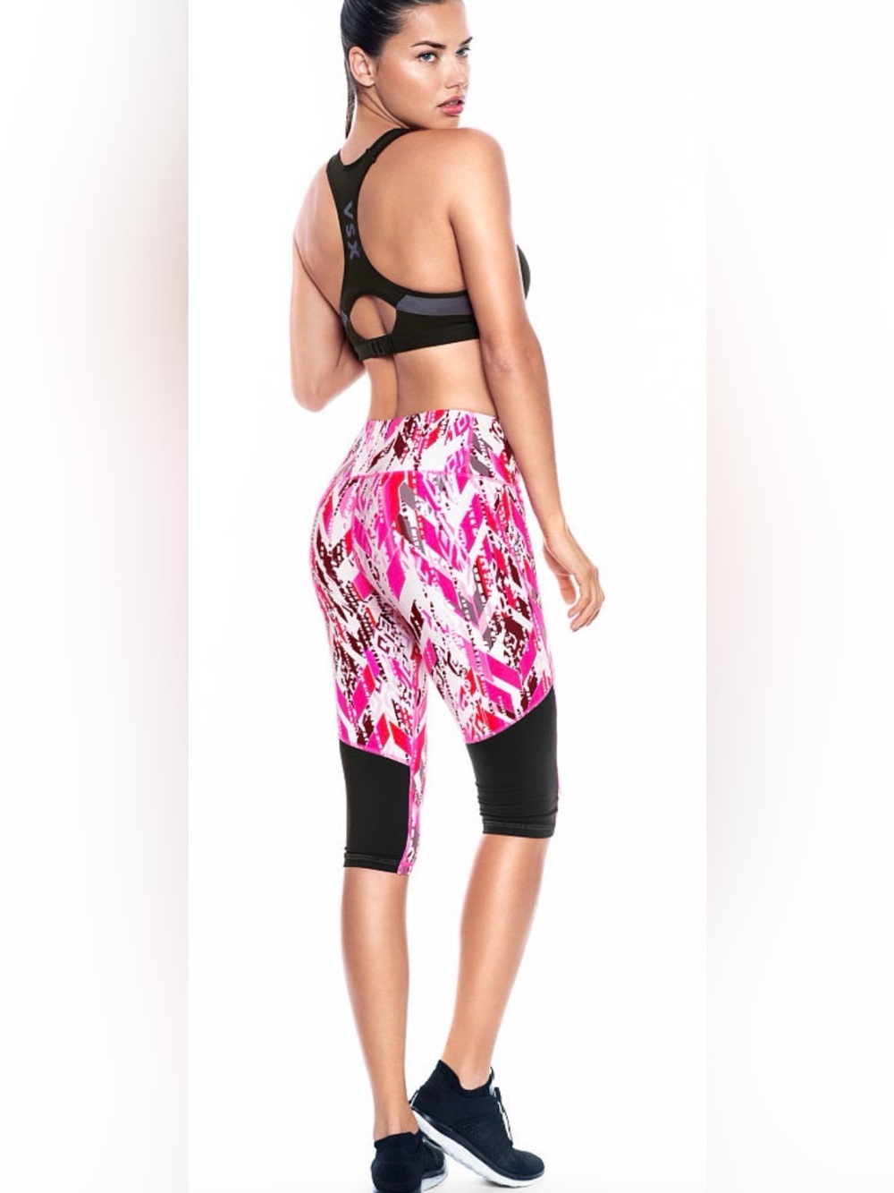 Victoria’s Secret VSX Sport Knockout Crop Leggings Pink Geometric Print Size Med